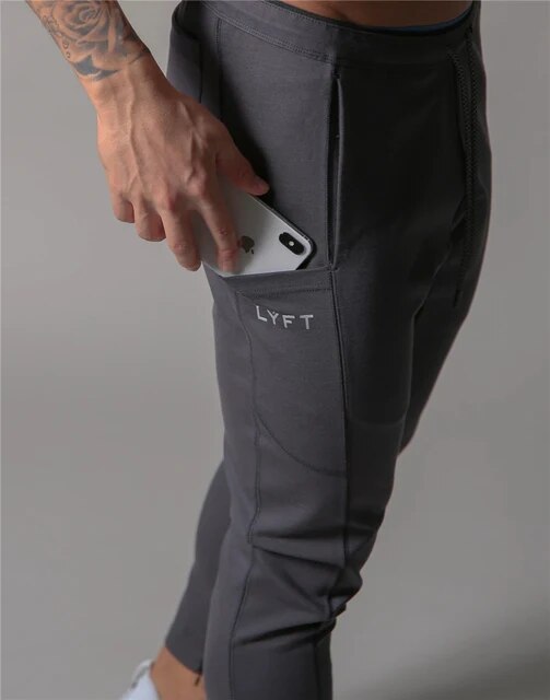 Männer Jogginghose / Slim fit